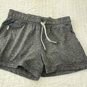 VUORI HALO SHORTS XS